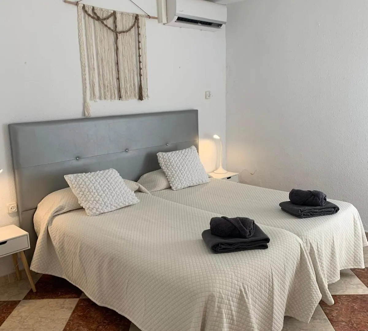 Benalmadena Jupiter 14 Street View Apartment